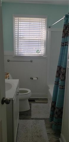 8701 Hammett AVE, Norfolk, VA 23503