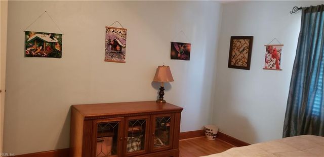 8701 Hammett AVE, Norfolk, VA 23503