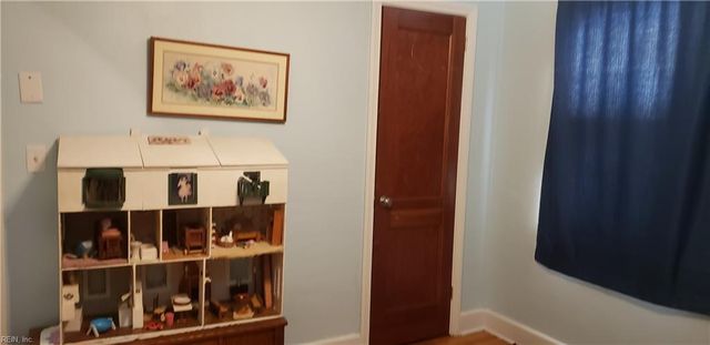 8701 Hammett AVE, Norfolk, VA 23503