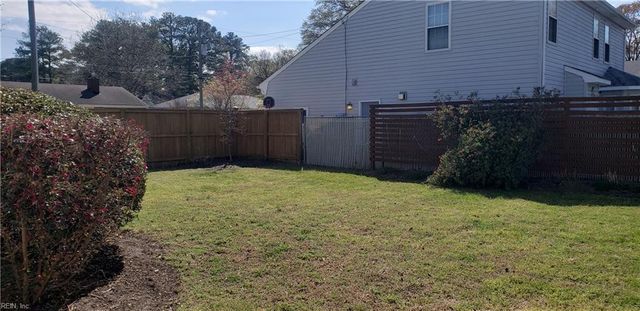 8701 Hammett AVE, Norfolk, VA 23503