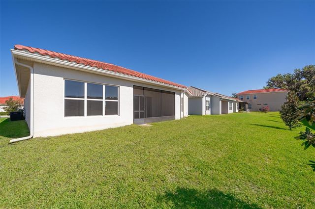 2400 SYMPHONY CIRCLE, St Cloud, FL 34771