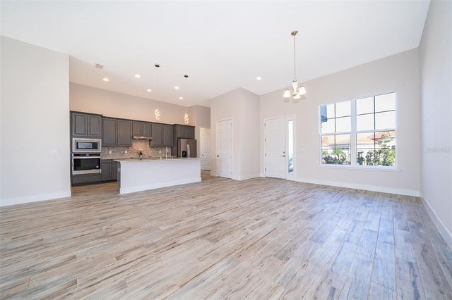 2400 SYMPHONY CIRCLE, St Cloud, FL 34771