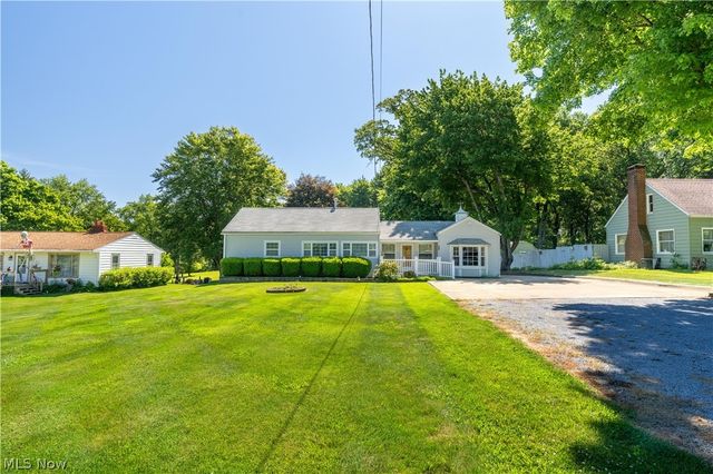4847 Manchester Road, New Franklin, OH 44319