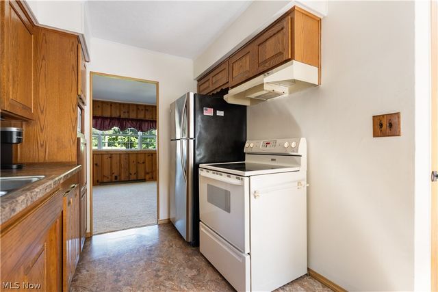 4847 Manchester Road, New Franklin, OH 44319