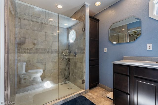 4847 Manchester Road, New Franklin, OH 44319
