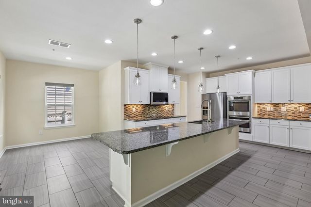 11554 AUTUMN TERRACE DR, White Marsh, MD 21162