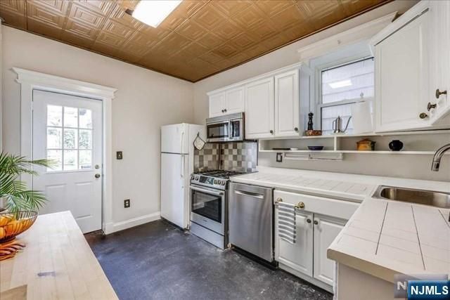 530 Liberty Avenue, Jersey City, NJ 07307