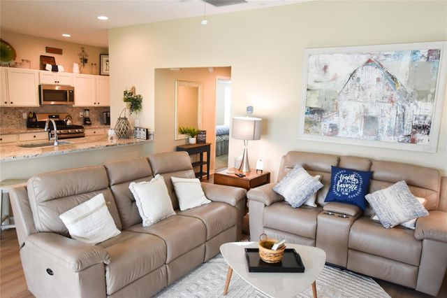 6673 MARY LOOP, The Villages, FL 34762