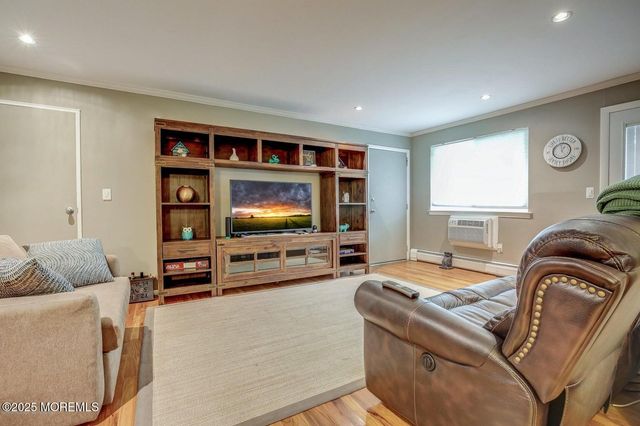 3 Wharfside Drive, Monmouth Beach, NJ 07750