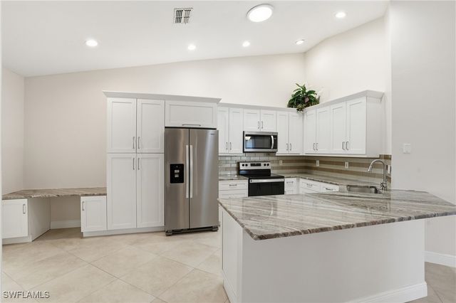 3724 Stone WAY, Estero, FL 33928