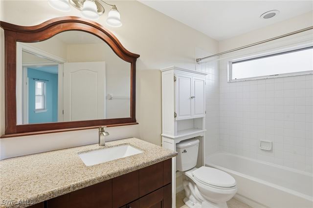 3724 Stone WAY, Estero, FL 33928