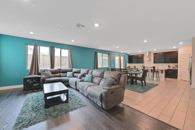4307 Orpheus Cir, Rancho Cordova, CA 95742