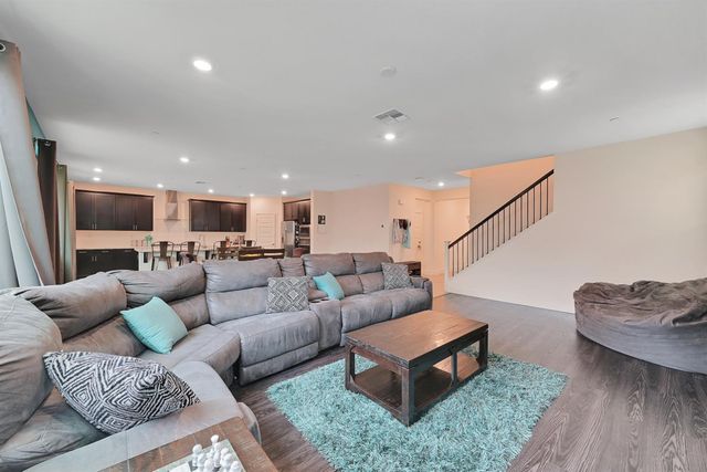 4307 Orpheus Cir, Rancho Cordova, CA 95742