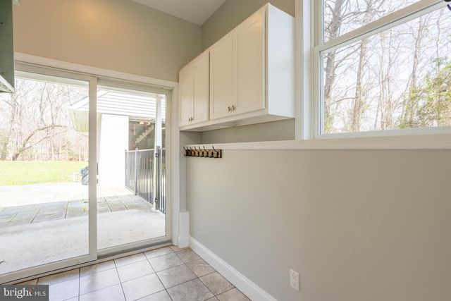 1604 HOLLY DR, Joppa, MD 21085