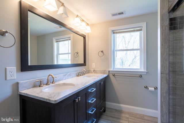 1604 HOLLY DR, Joppa, MD 21085