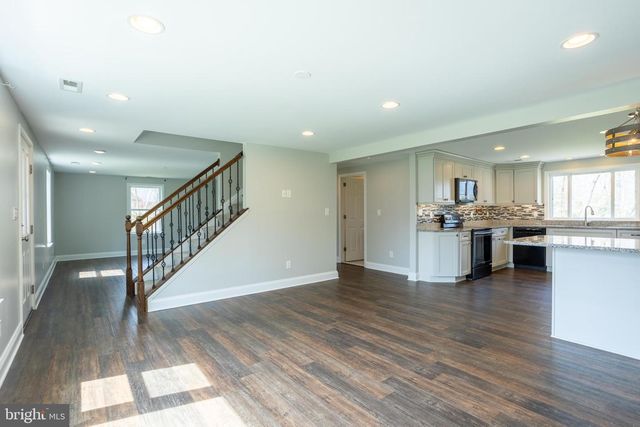 1604 HOLLY DR, Joppa, MD 21085