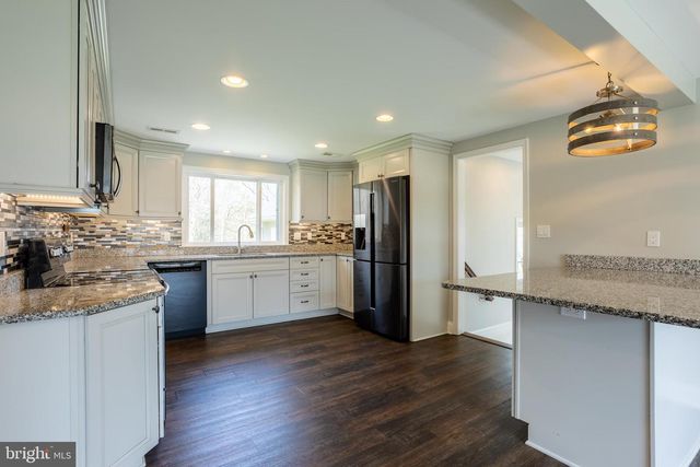 1604 HOLLY DR, Joppa, MD 21085