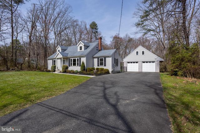 1604 HOLLY DR, Joppa, MD 21085