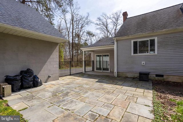 1604 HOLLY DR, Joppa, MD 21085