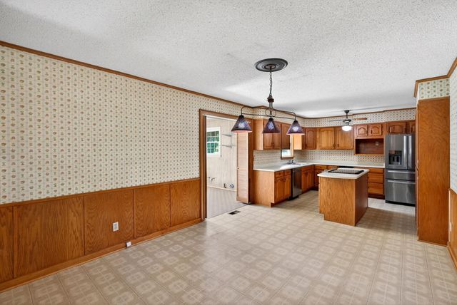 111 Highland Acres Drive, Boiling Springs, SC 29316