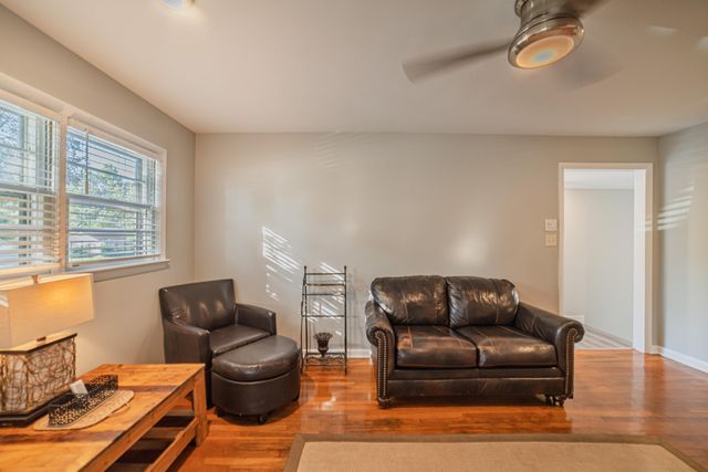 2221 Clay Street, Paducah, KY 42001