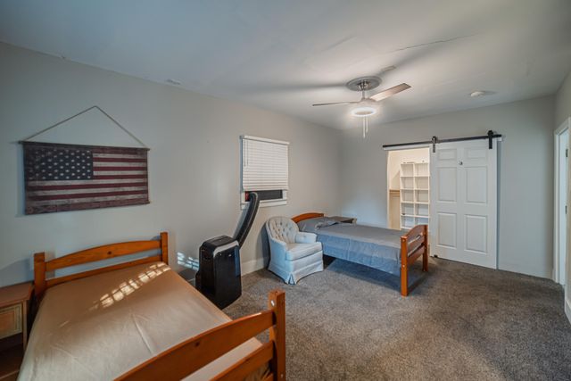 2221 Clay Street, Paducah, KY 42001