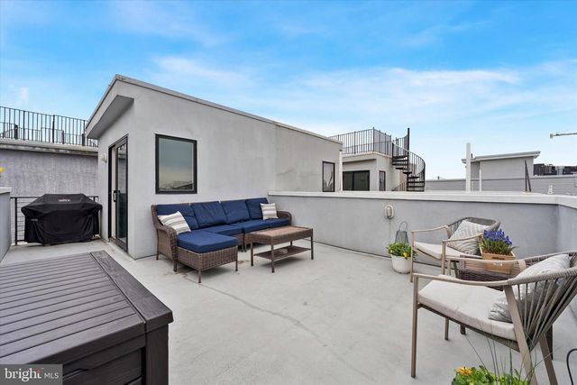 1329 N HOWARD ST, Philadelphia, PA 19122