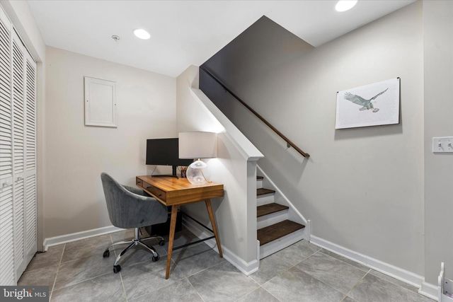 1329 N HOWARD ST, Philadelphia, PA 19122