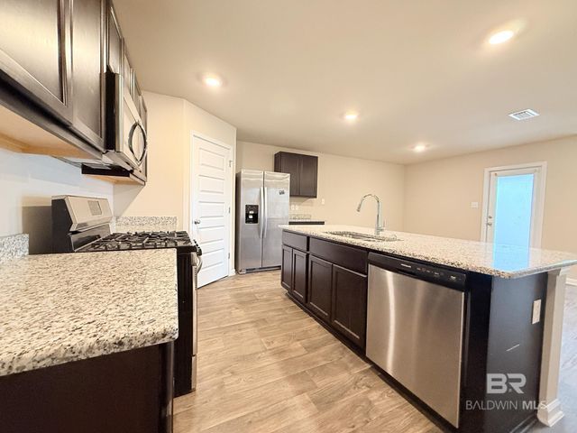 8164 Irwin Loop, Daphne, AL 36526