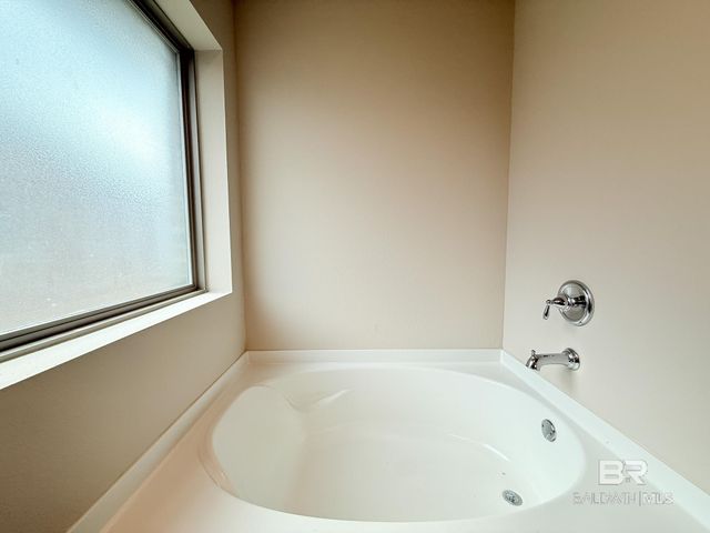 8164 Irwin Loop, Daphne, AL 36526