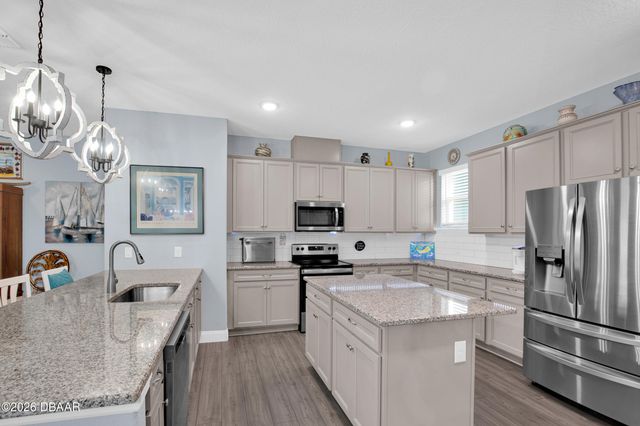 69 Oakleaf Way, Palm Coast, FL 32137