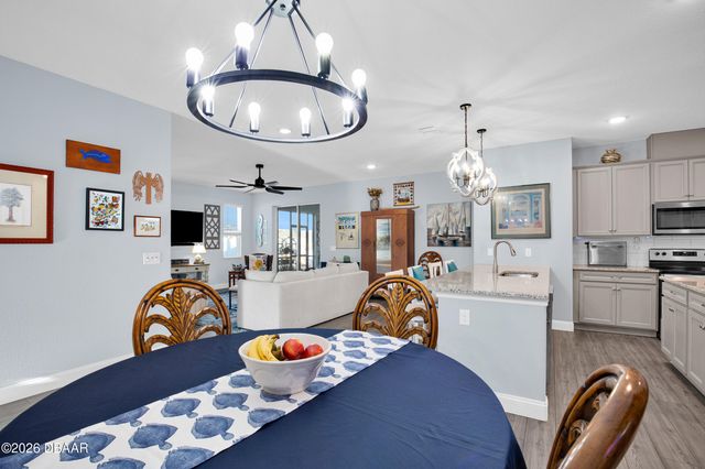 69 Oakleaf Way, Palm Coast, FL 32137