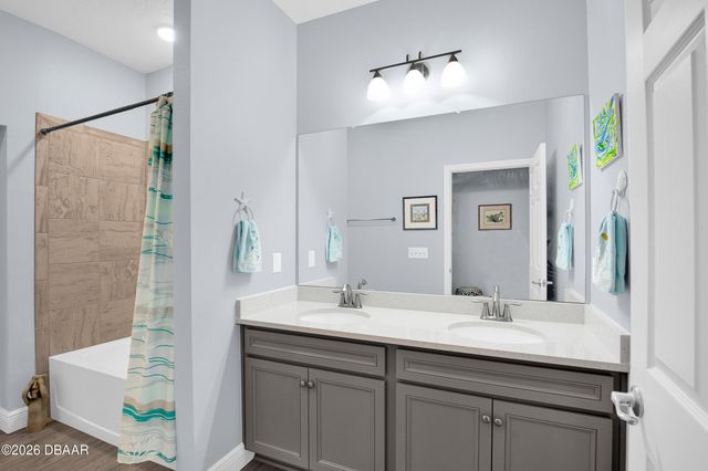 69 Oakleaf Way, Palm Coast, FL 32137