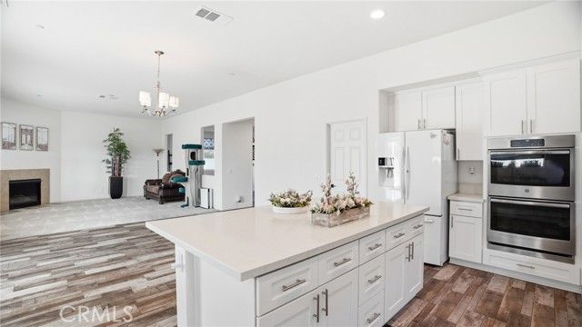4727 W Vahan Court, Lancaster, CA 93536