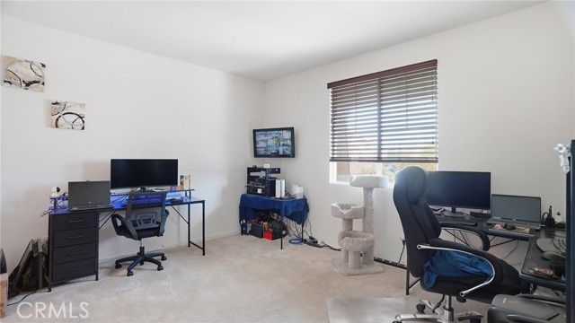 4727 W Vahan Court, Lancaster, CA 93536