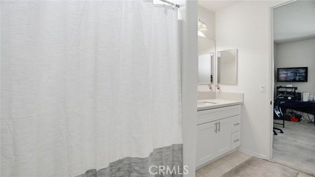 4727 W Vahan Court, Lancaster, CA 93536