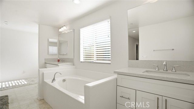 4727 W Vahan Court, Lancaster, CA 93536