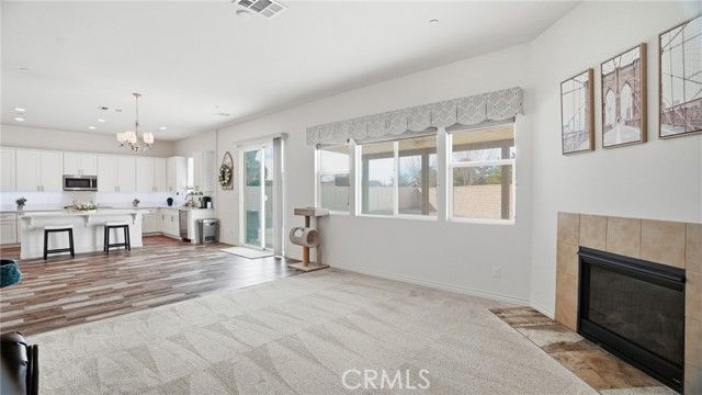 4727 W Vahan Court, Lancaster, CA 93536