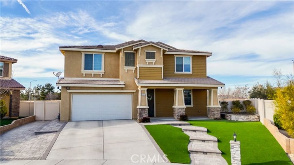 4727 W Vahan Court, Lancaster, CA 93536