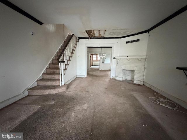 722 ATWOOD RD, Philadelphia, PA 19151