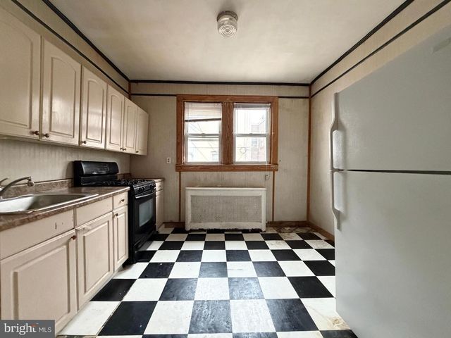 722 ATWOOD RD, Philadelphia, PA 19151