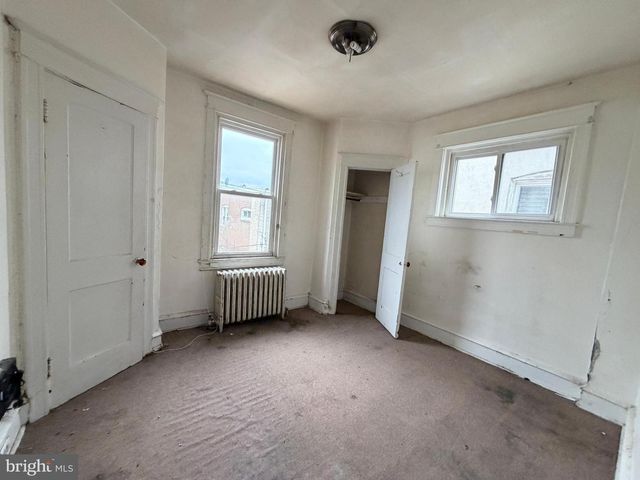 722 ATWOOD RD, Philadelphia, PA 19151