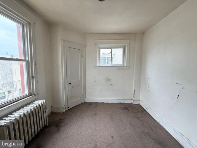 722 ATWOOD RD, Philadelphia, PA 19151
