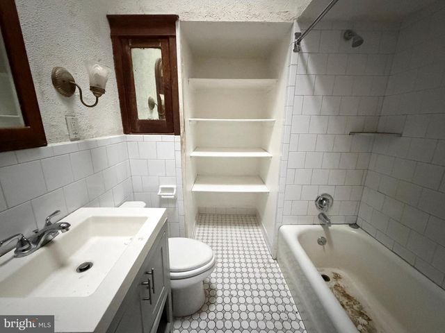 722 ATWOOD RD, Philadelphia, PA 19151