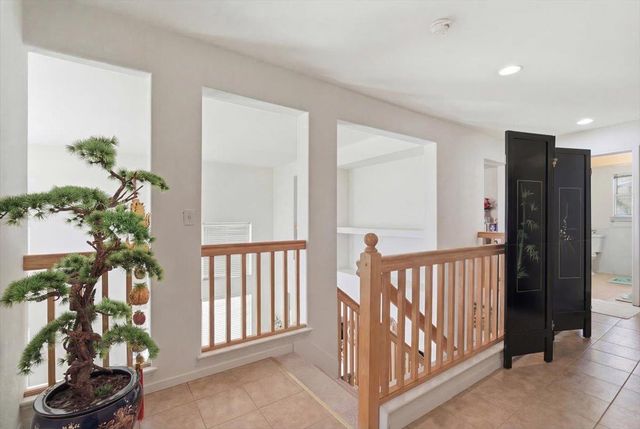 8283 Glencannon Way, Elk Grove, CA 95624