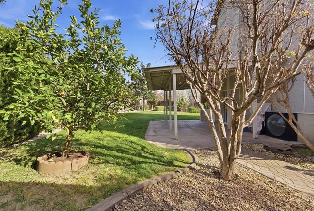 8283 Glencannon Way, Elk Grove, CA 95624