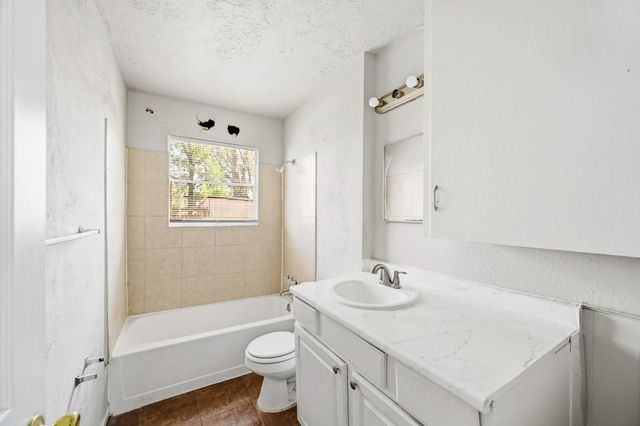 9118 Spaulding Street, Houston, TX 77016