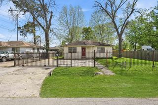 9118 Spaulding Street, Houston, TX 77016