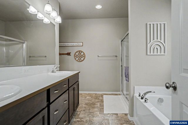 543 Casting St SE, Albany, OR 97322