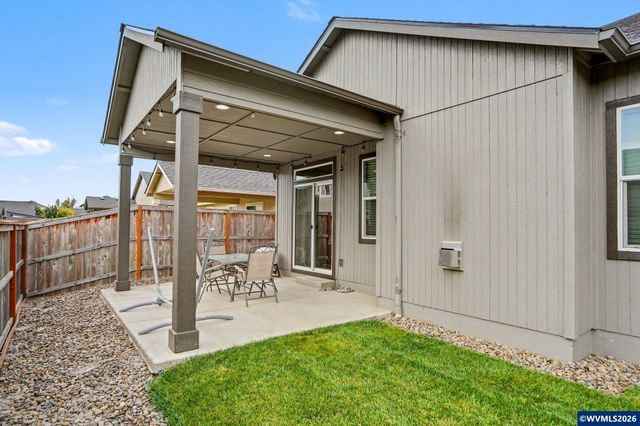 543 Casting St SE, Albany, OR 97322